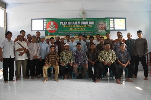 Pemuda Muhammadiyah Kulonprogo Gelar Pelatihan Mubaligh