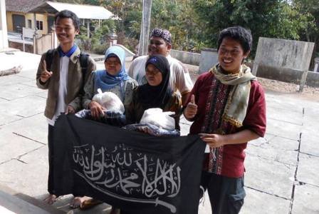 Melati Muda Selenggarakan  Syawalan & Bakti Sosial