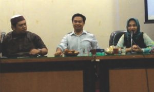 AMM DIY Banjiri Bedah Film " Bulan Terbelah di Langit Amerika" di KAMASTU